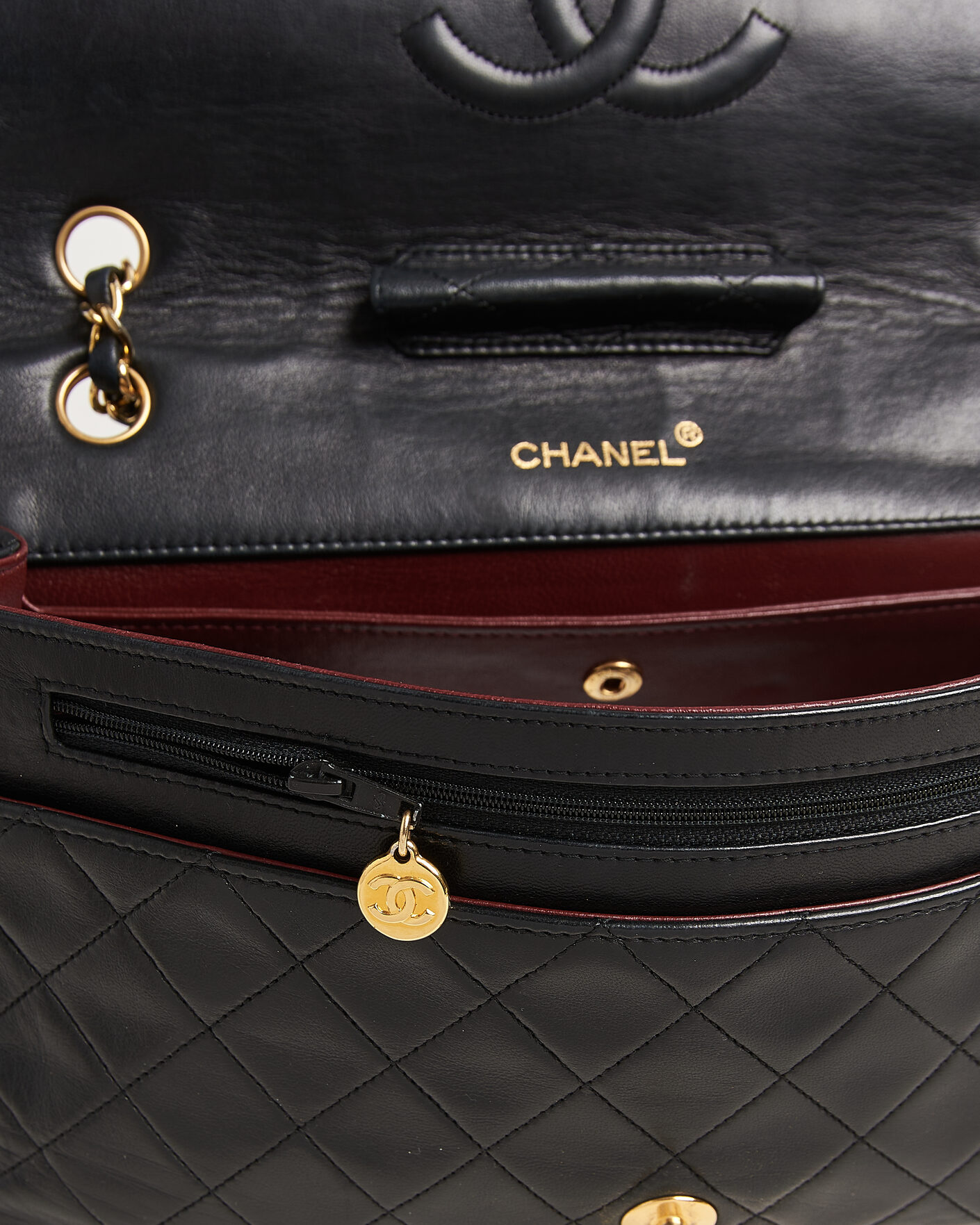 Herre | Pre-Owned & Vintage Bags | Chanel Pre-Owned | Vintage Classic Flap Bag Lambskin Black