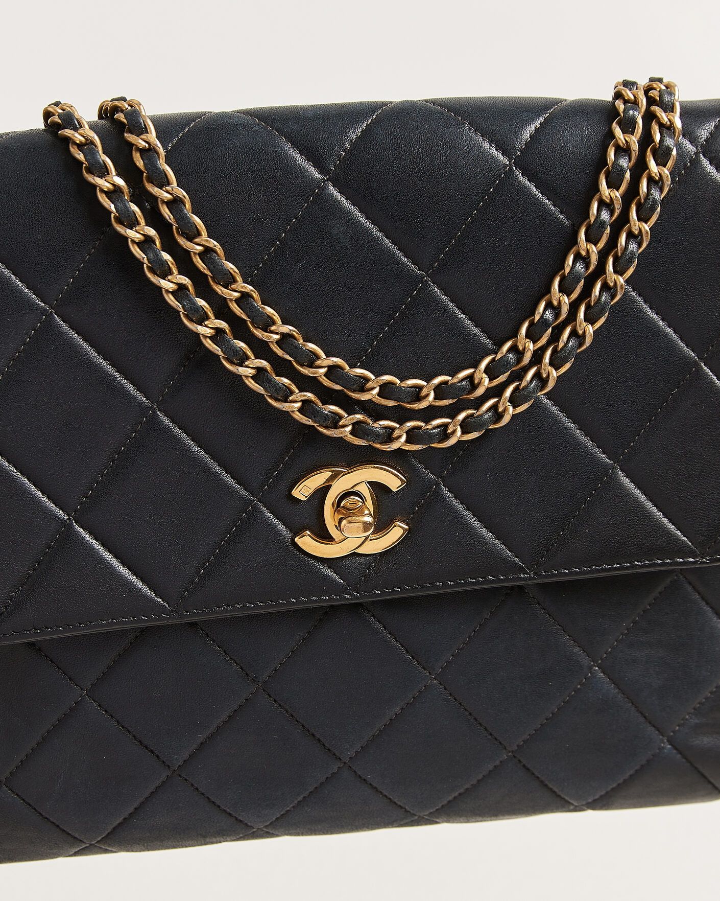 Herre | Pre-Owned & Vintage Bags | Chanel Pre-Owned | Single Flap Bag Lambskin Black