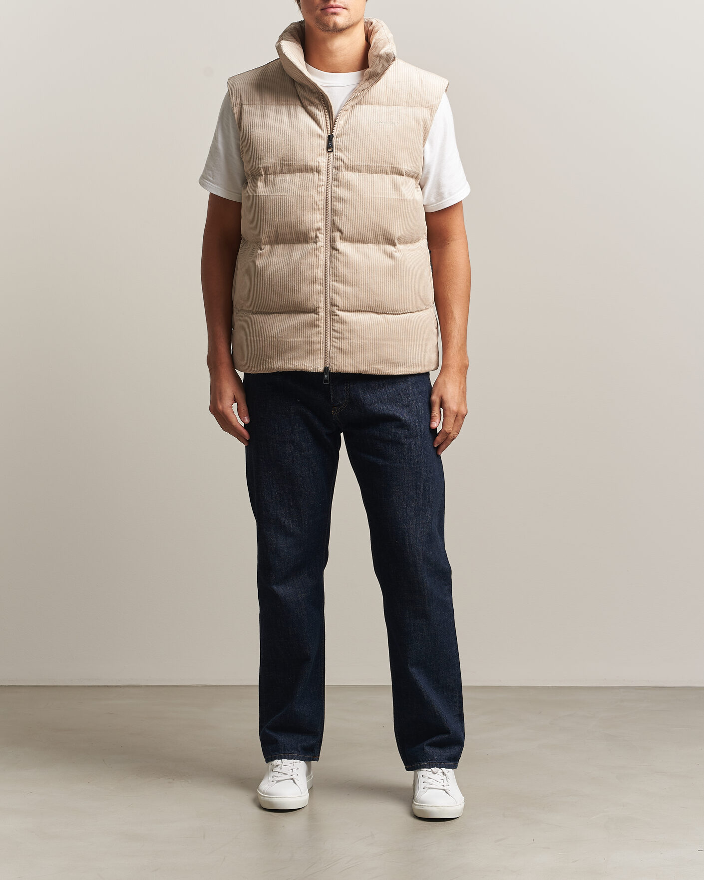 Herre | Veste | KnowledgeCotton Apparel | Corduroy Puffer Vest Light Feather Grey
