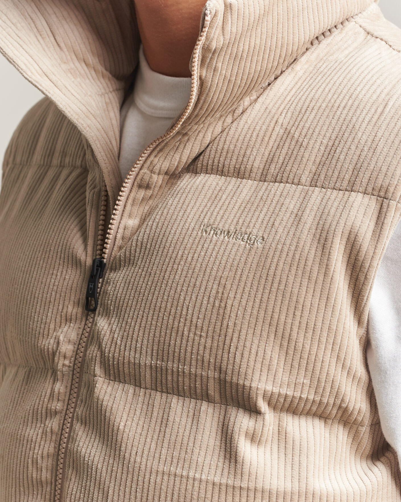 Herre | Veste | KnowledgeCotton Apparel | Corduroy Puffer Vest Light Feather Grey