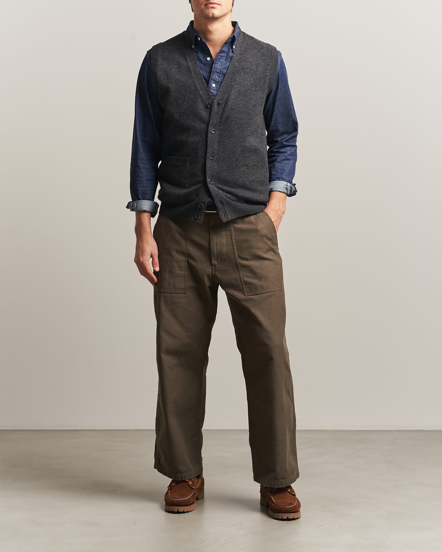 Herre | Trøjer | BEAMS PLUS | Button Knit Vest Charcoal