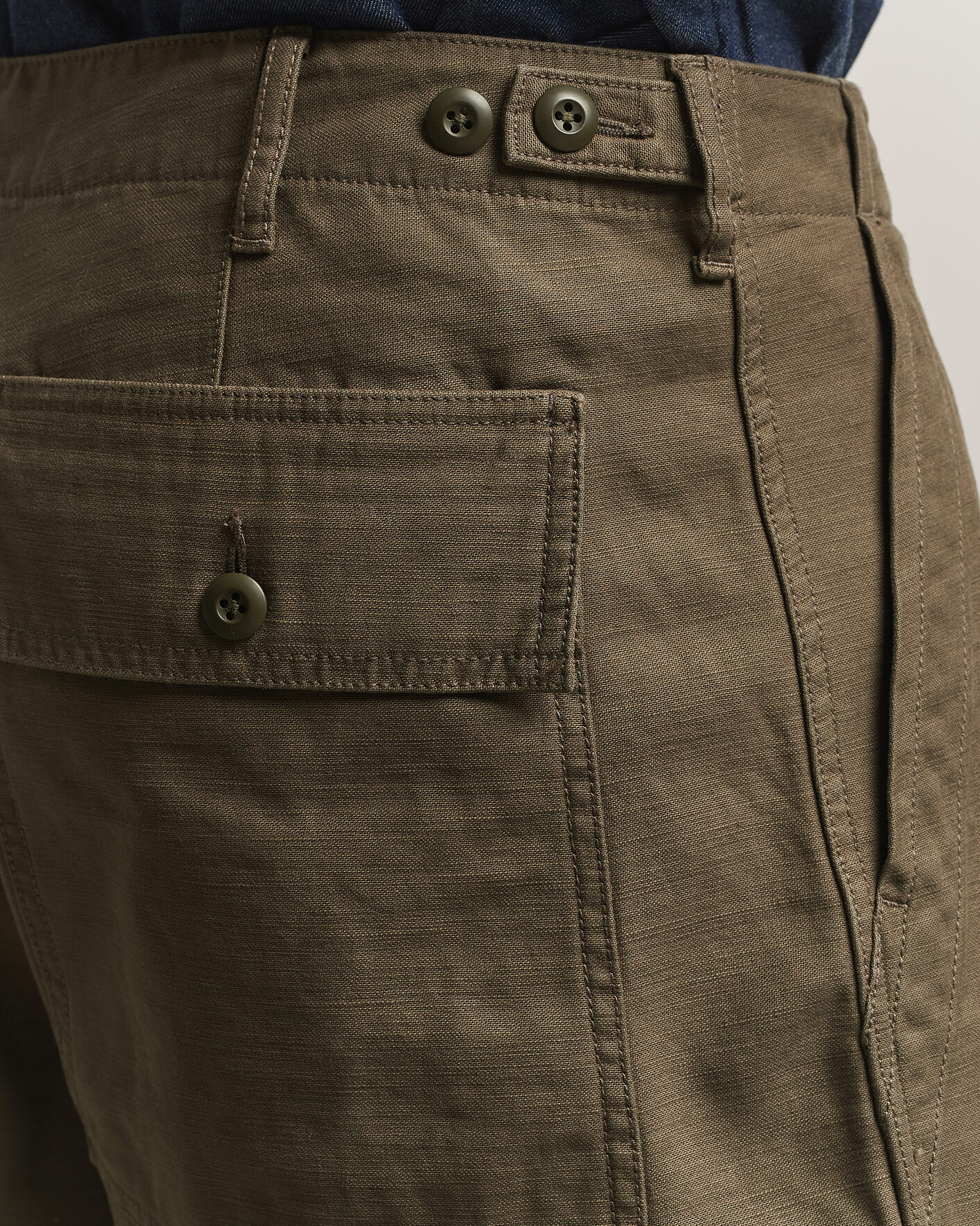 Herre | Bukser | BEAMS PLUS | MIL Utility Sateen Trousers Olive Brown