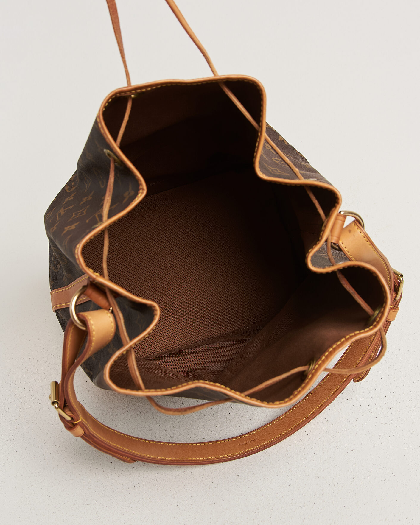 Herre | Pre-Owned & Vintage Bags | Louis Vuitton Pre-Owned | Noé Monogram