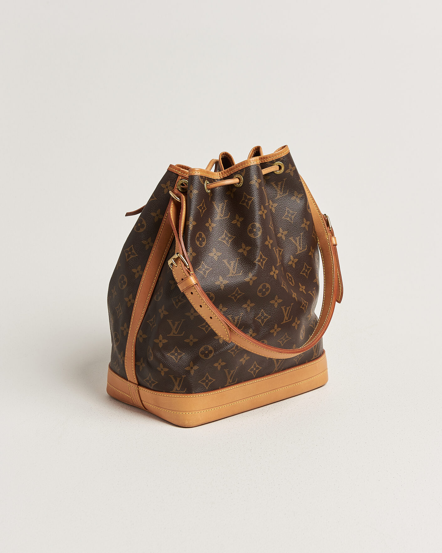 Herre | Pre-Owned & Vintage Bags | Louis Vuitton Pre-Owned | Noé Monogram