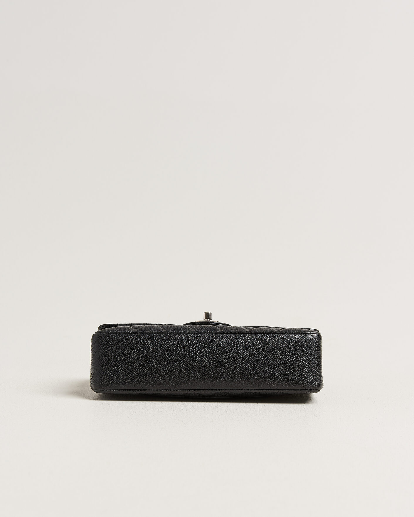 Herre | Pre-Owned & Vintage Bags | Chanel Pre-Owned | Classic Medium Single Flap Bag Caviar Black