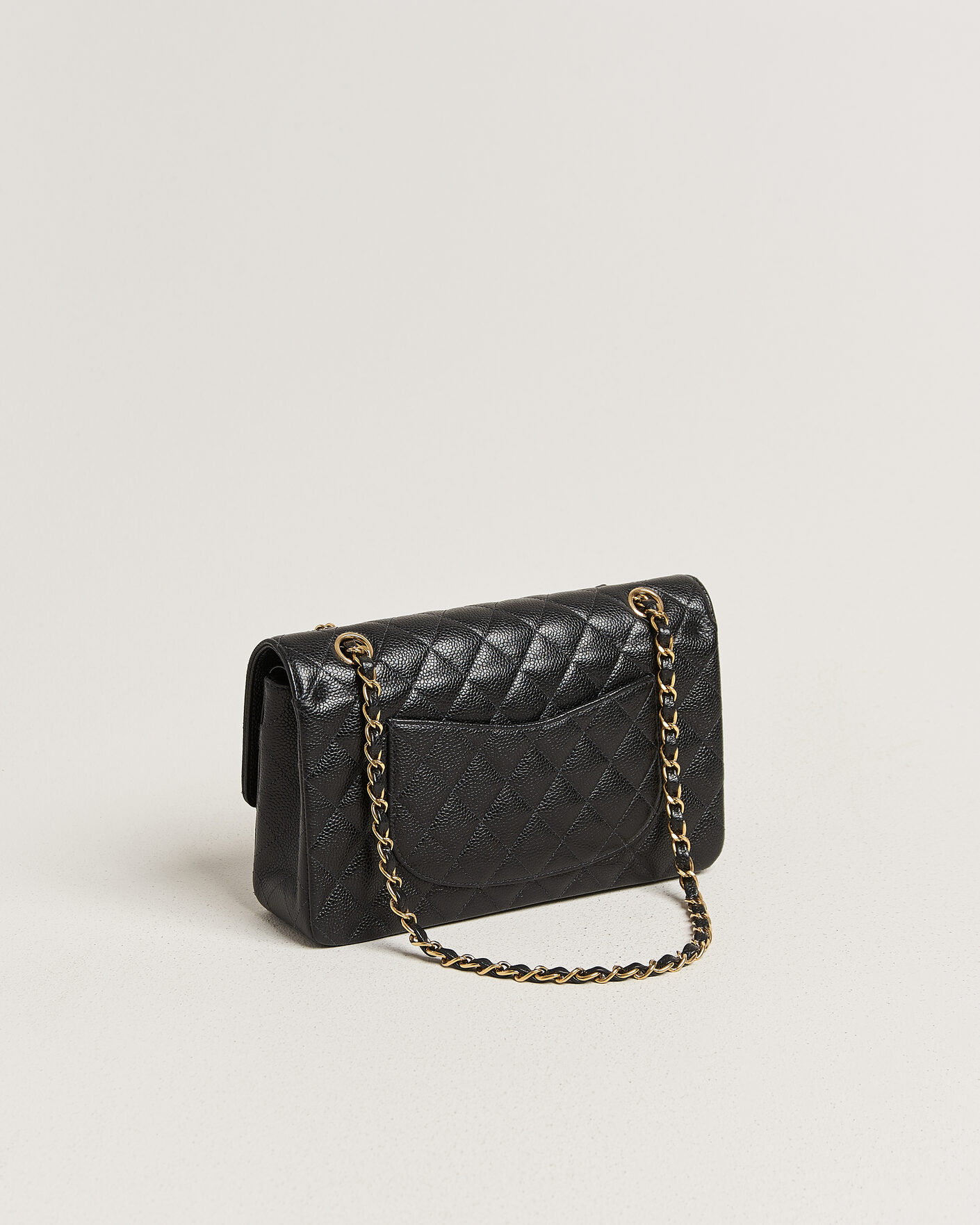 Herre | Pre-Owned & Vintage Bags | Chanel Pre-Owned | Classic Medium Double Flap Bag Caviar Black