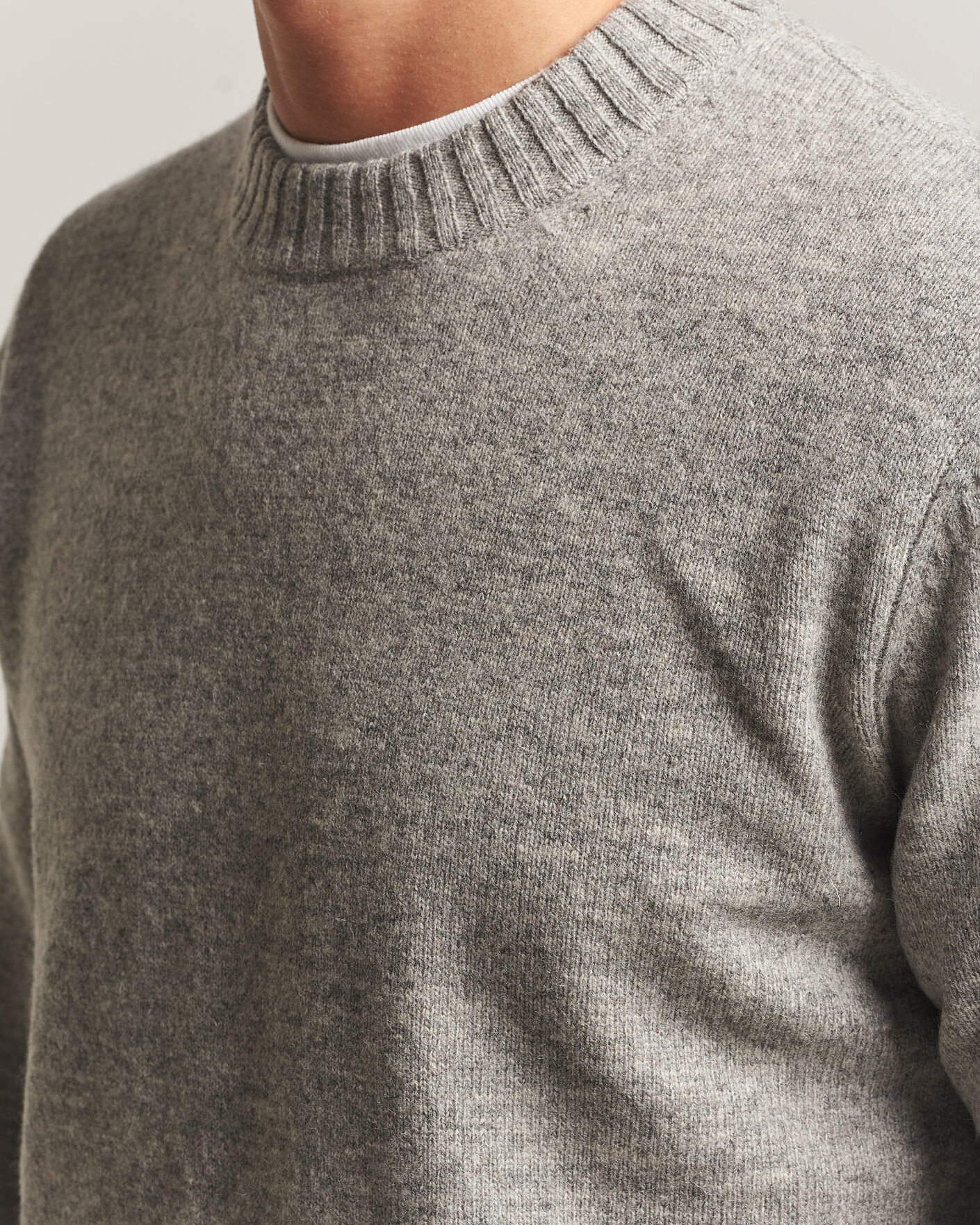 Herre | Trøjer | A Day's March | Marlow Lambswool Sweater Grey Melange