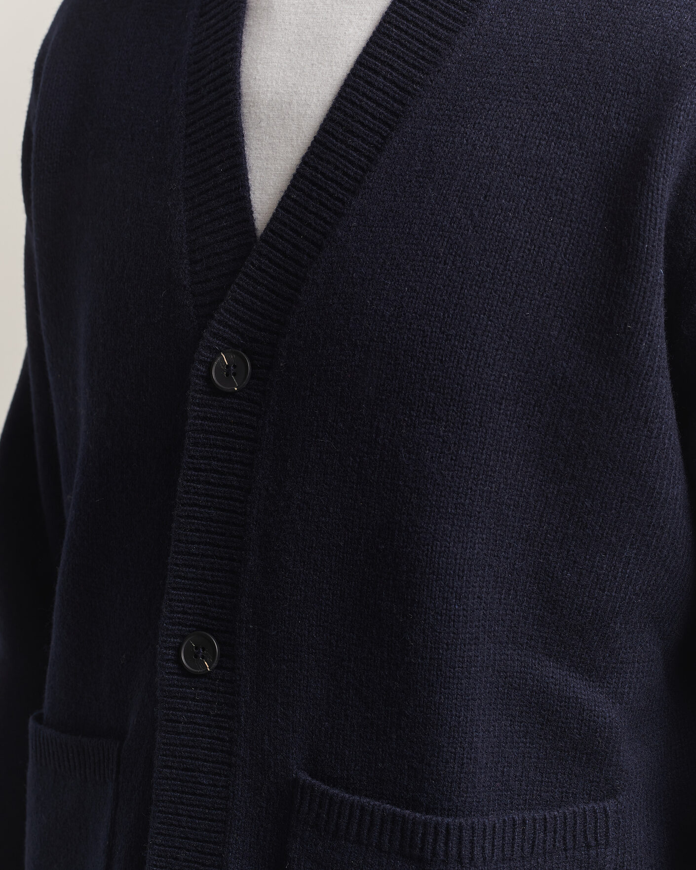 Herre | Trøjer | A Day's March | Jarrow Lambswool Cardigan Navy