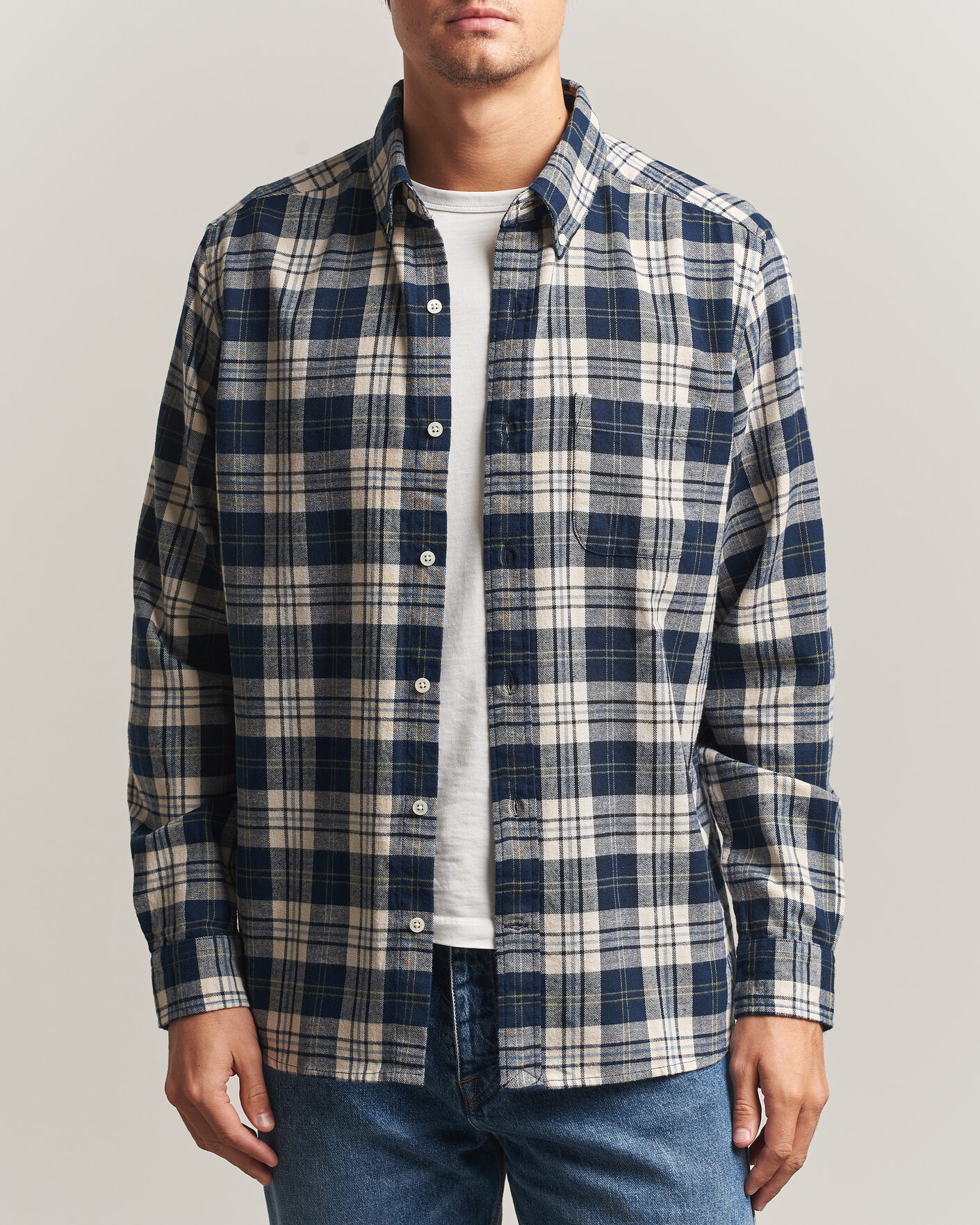 Herre | Skjorter | A Day's March | Classic Checked Flannel Shirt Navy/White