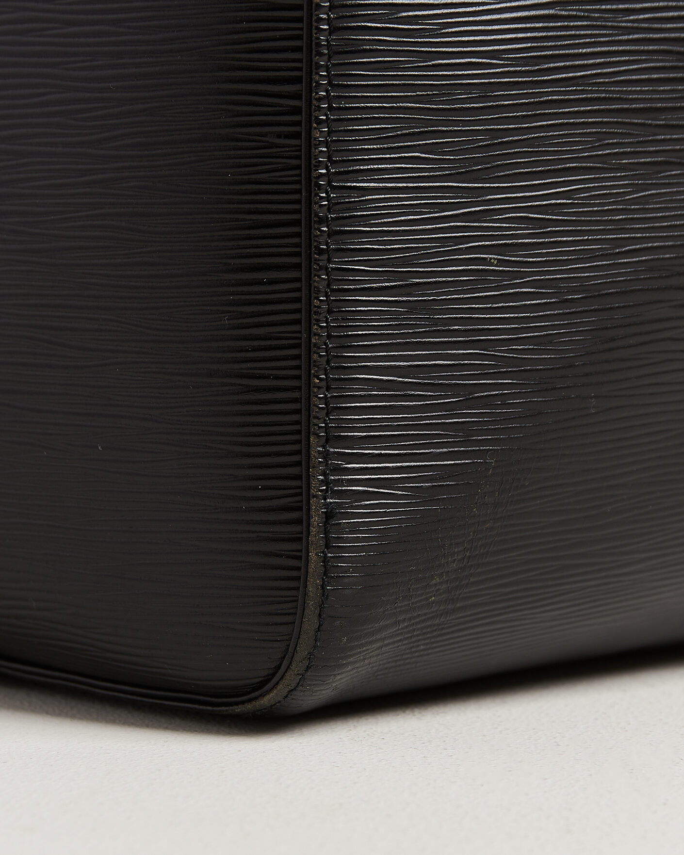 Herre | Pre-Owned & Vintage Bags | Louis Vuitton Pre-Owned | Keepall 50 Epi Leather Black