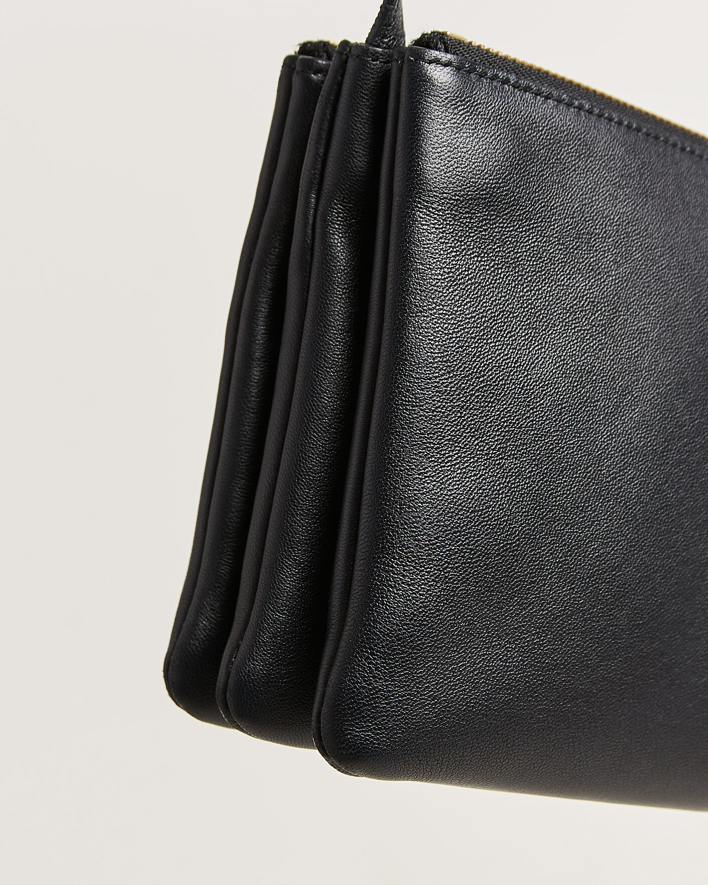 Herre | Pre-Owned & Vintage Bags | Celine Pre-Owned | Trio Bag Small Leather Black