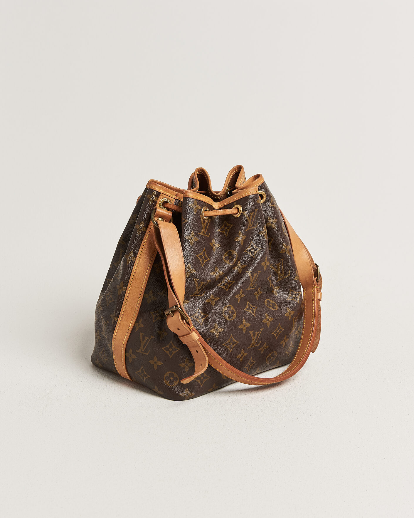 Herre | Pre-Owned & Vintage Bags | Louis Vuitton Pre-Owned | Petit Noé Monogram