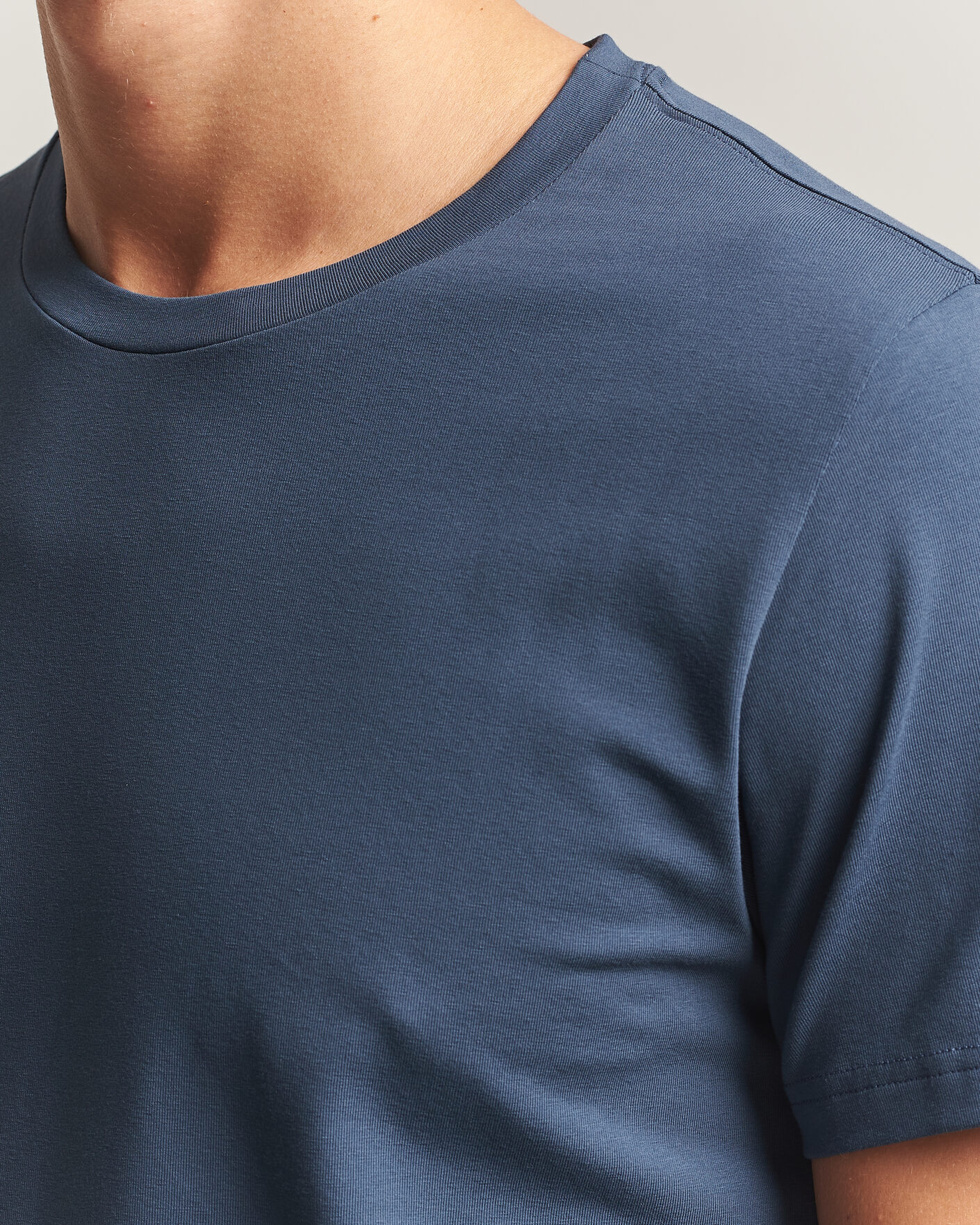 Herre | T-Shirts | Filippa K | Soft Lycra T-Shirt Stone Blue