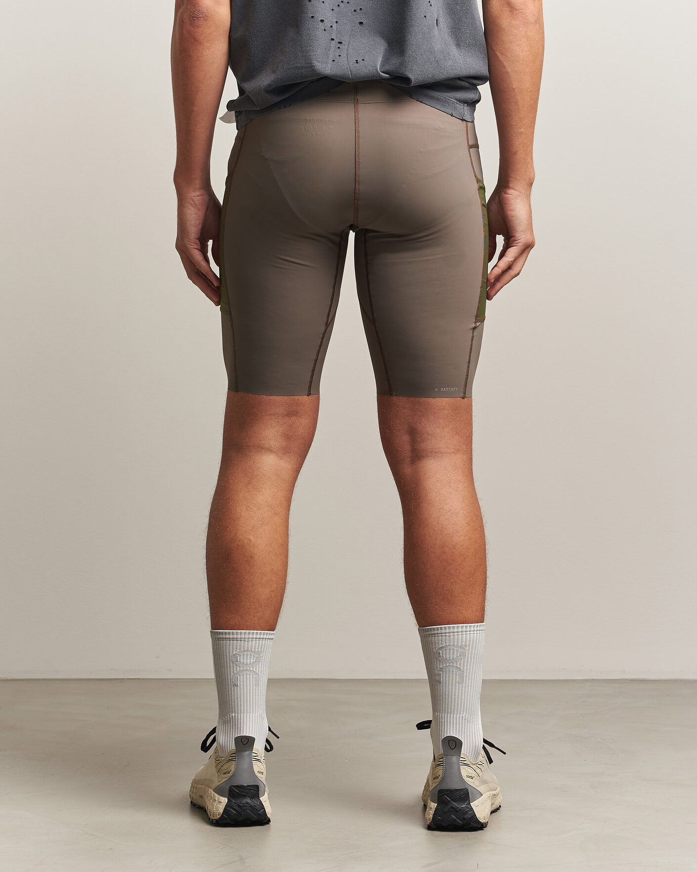 Herre | Shorts | Satisfy | TechSilk Evo 9 Inch Half Tights Dark Natural
