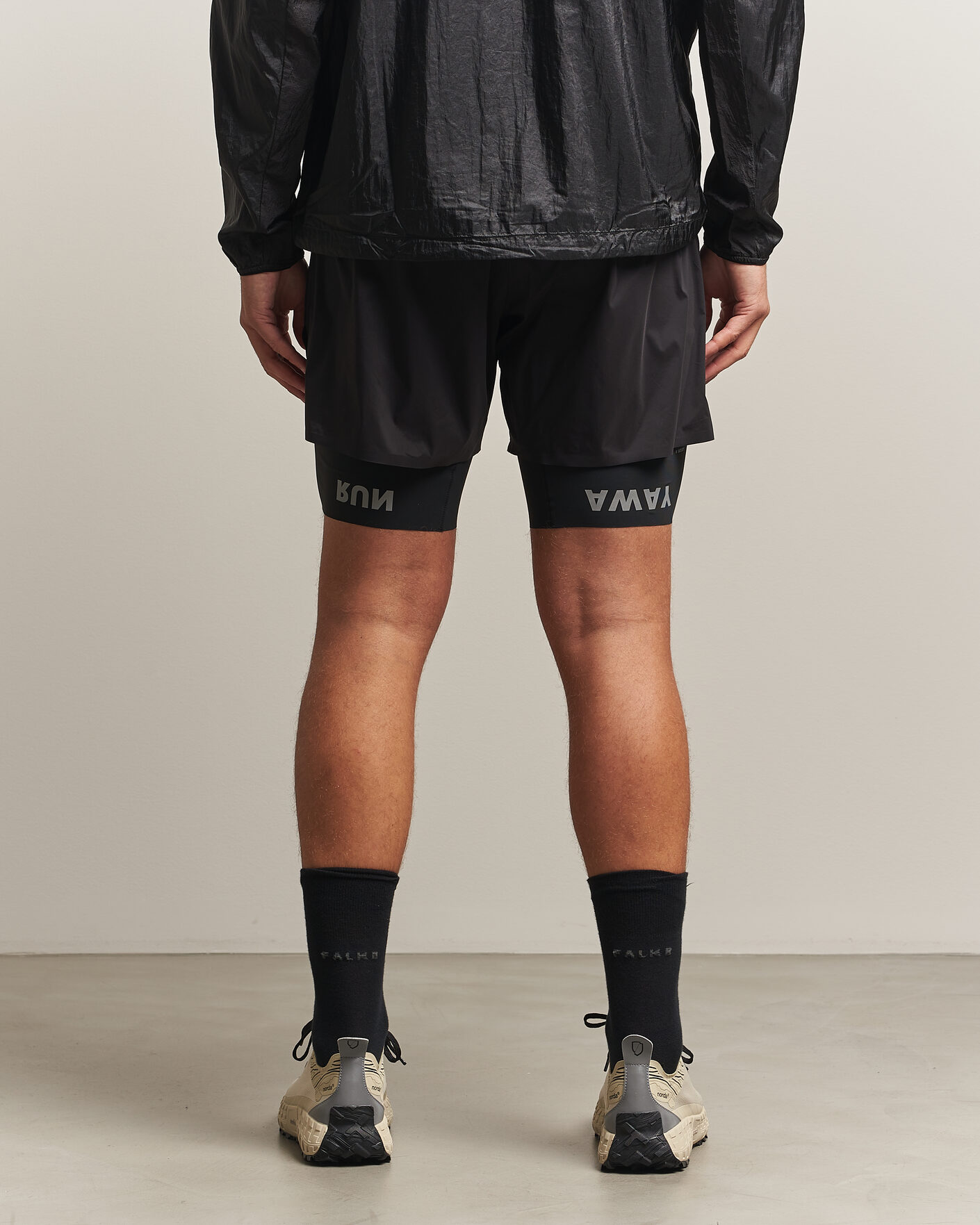 Herre | Shorts | Satisfy | TechSilk 8 Inch Shorts Black