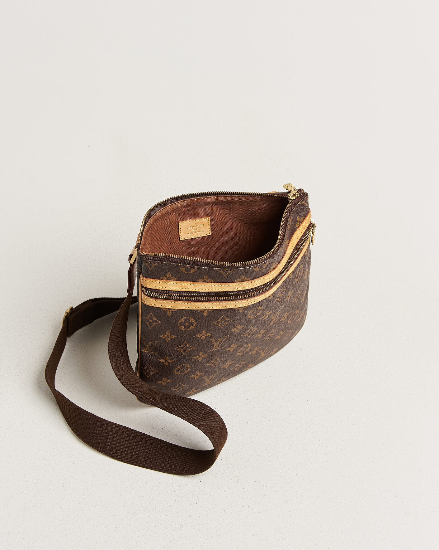 Herre | Pre-Owned & Vintage Bags | Louis Vuitton Pre-Owned | Bosphore Pochette Monogram