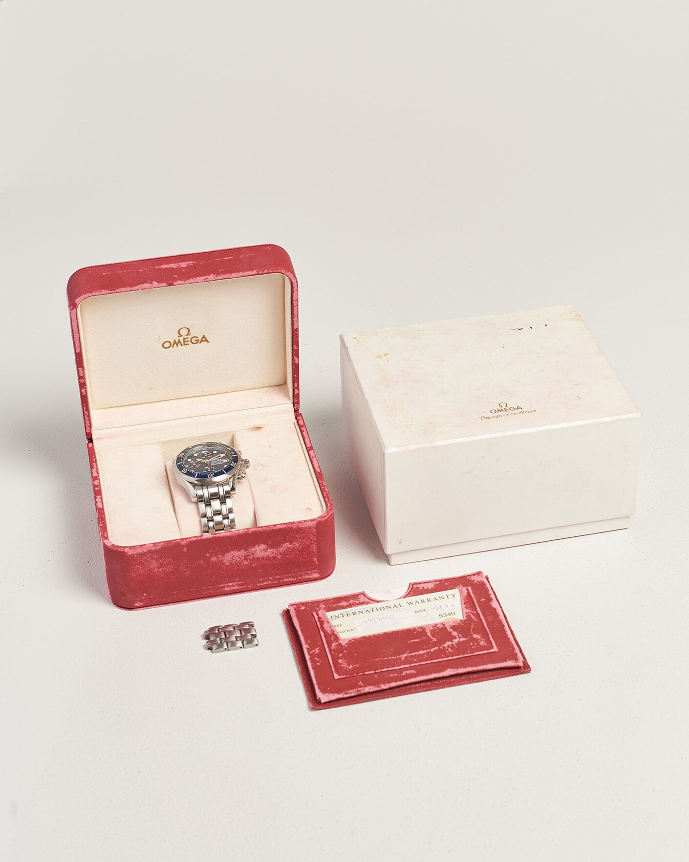 Herre | Pre-Owned & Vintage Watches | Omega Pre-Owned | Seamaster 300M Chrono