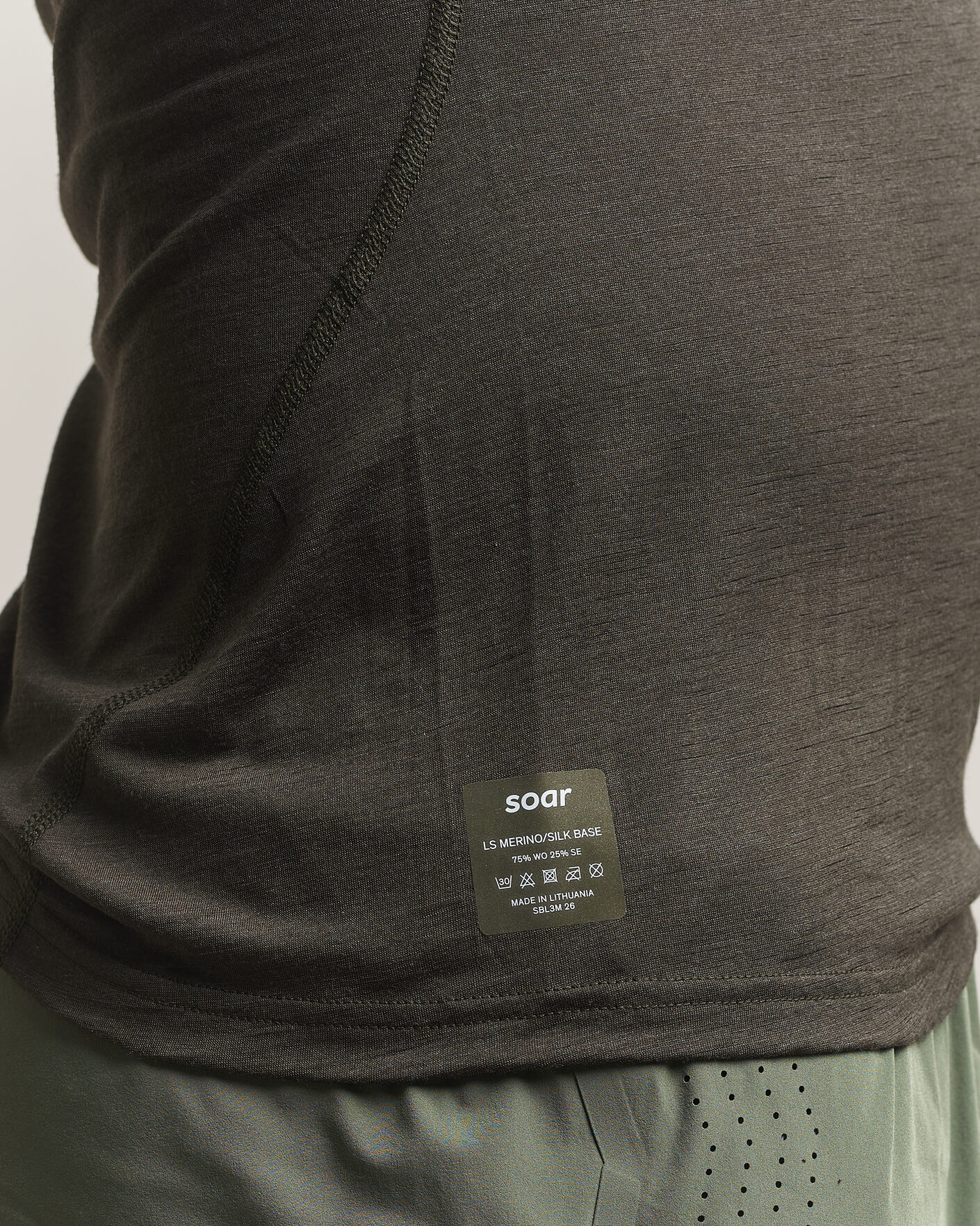 Herre | Trøjer | SOAR Running | LS Merino/Silk Base Layer Forest