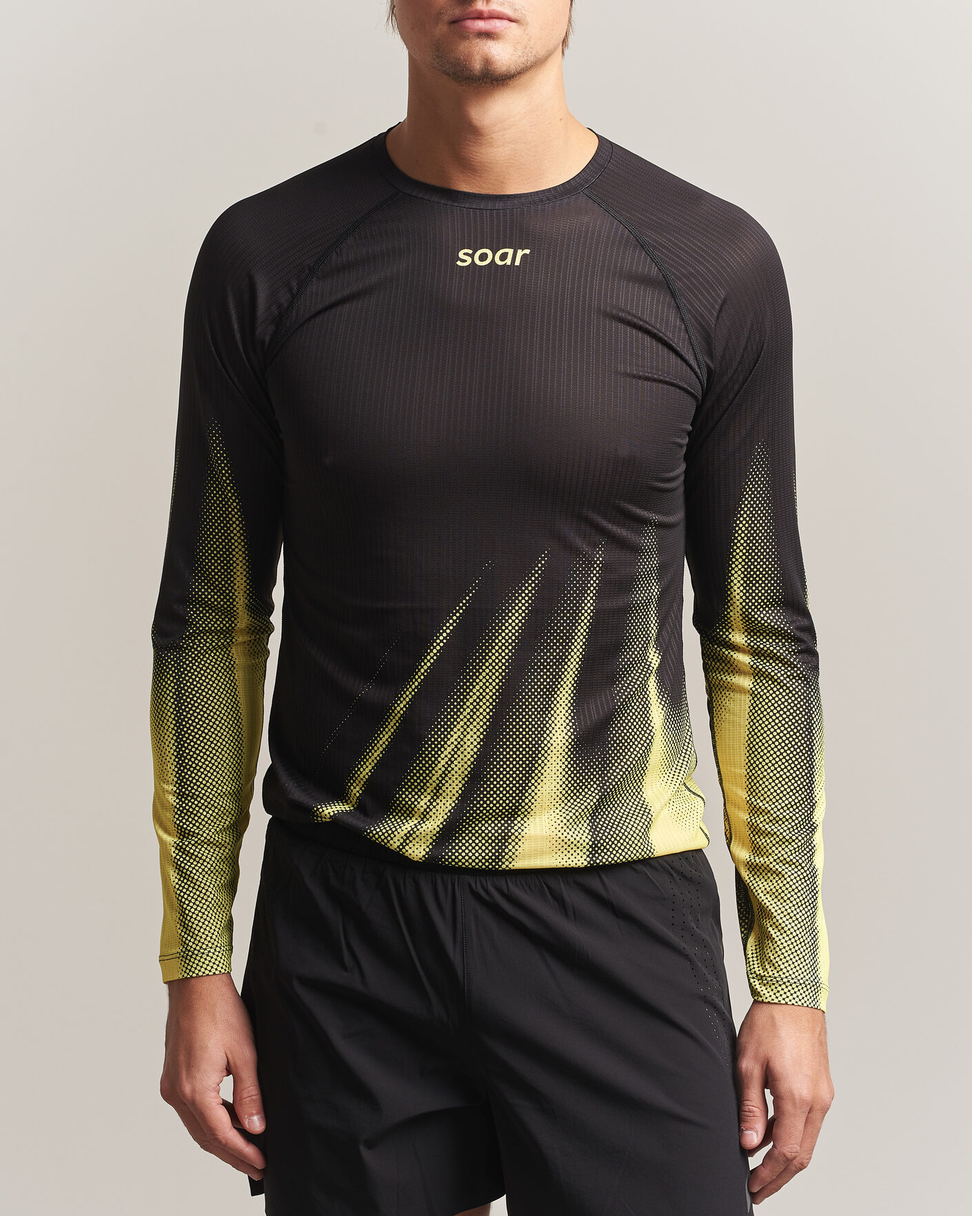 Herre | T-Shirts | SOAR Running | LS Race Base Yellow/Black