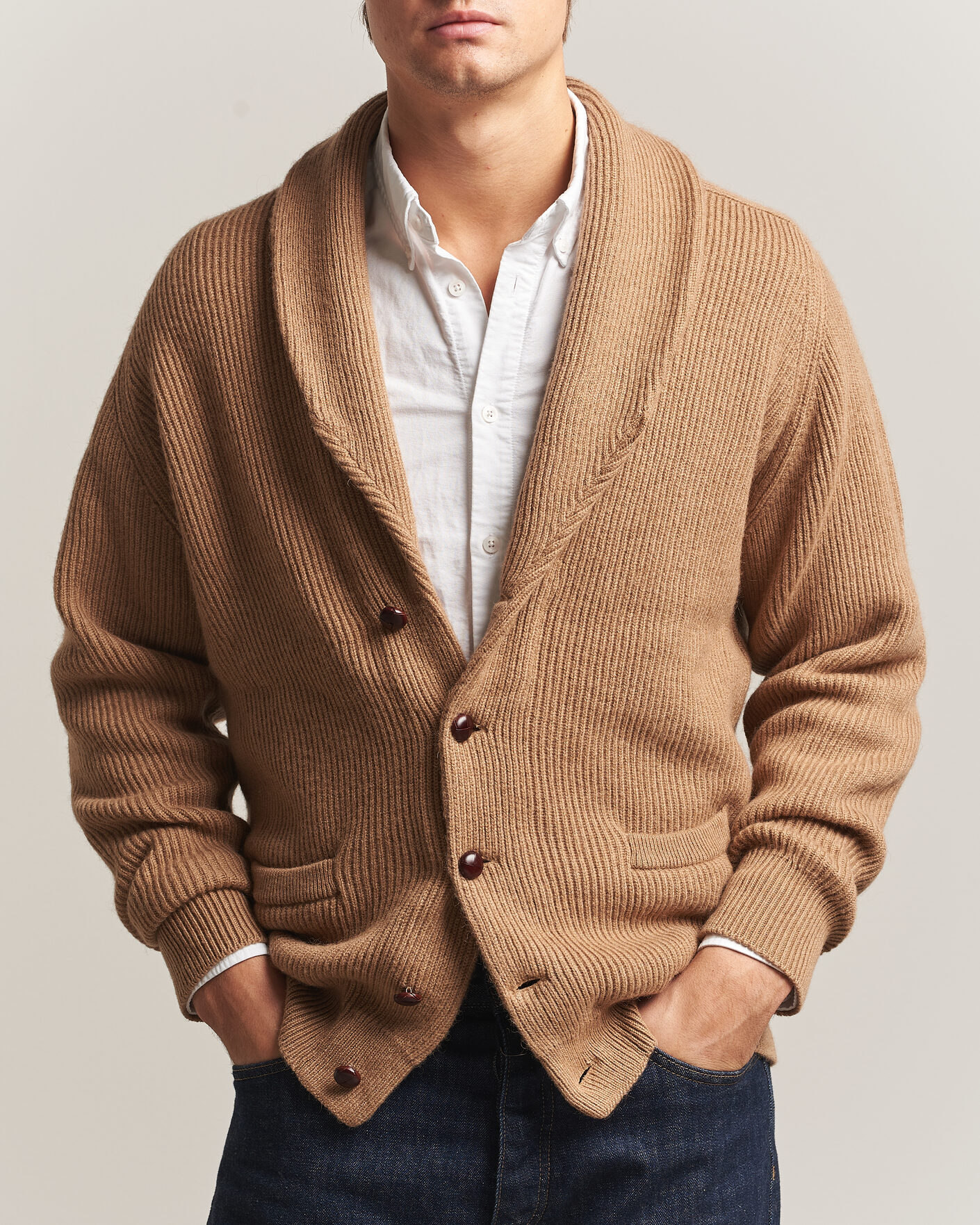 Herre | Trøjer | William Lockie | Windsor Camelhair Shawl Cardigan Natural Brown