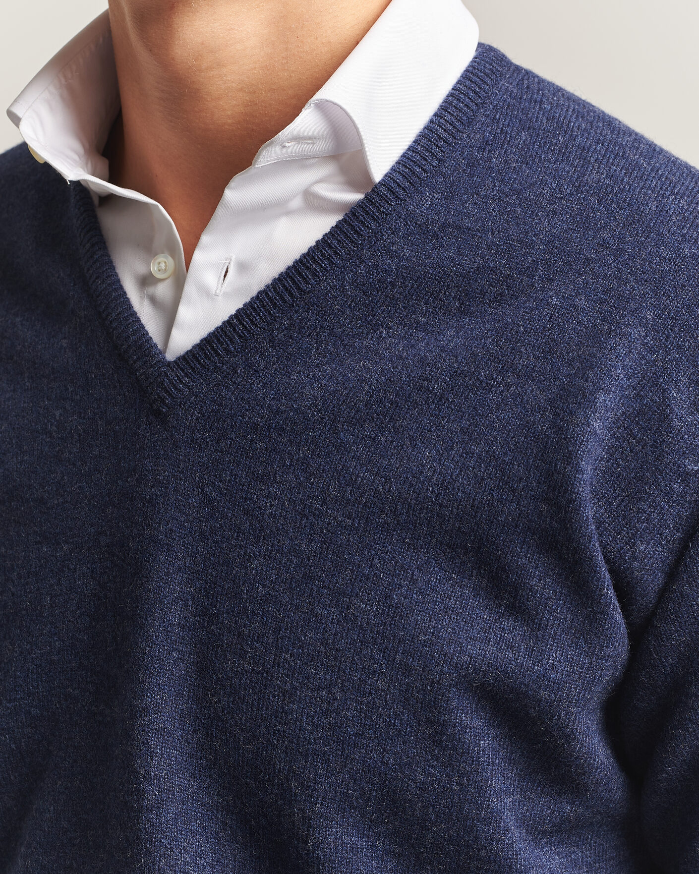 Herre | Trøjer | William Lockie | Rob Lambswool V-Neck Astra