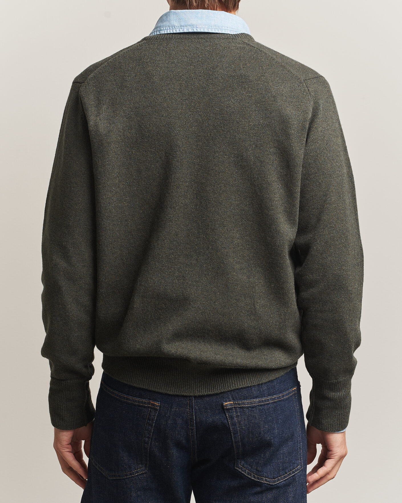 Herre | Trøjer | William Lockie | Rob Lambswool V-Neck Seaweed
