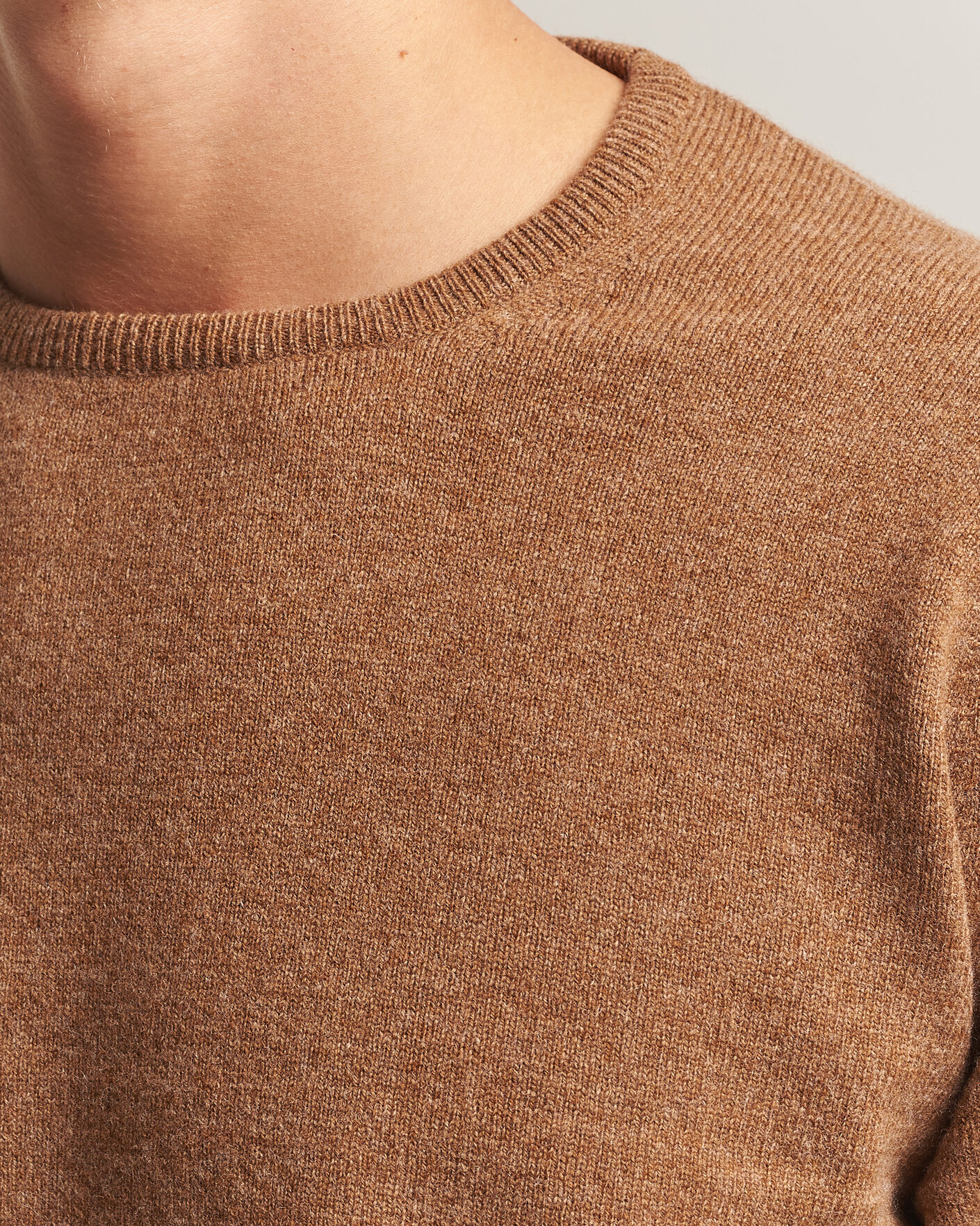 Herre | Trøjer | William Lockie | Rob Lambswool Crewneck Driftwood
