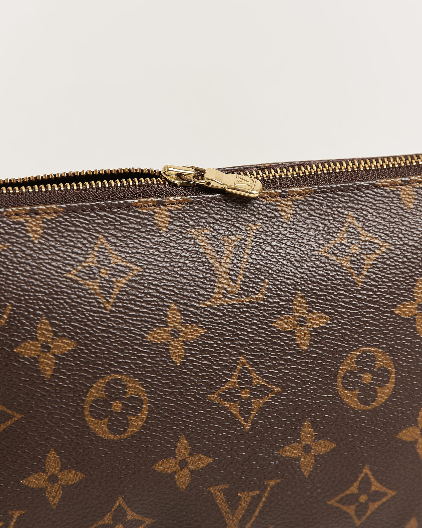 Herre | Pre-Owned & Vintage Bags | Louis Vuitton Pre-Owned | Pochette Accessoires Monogram