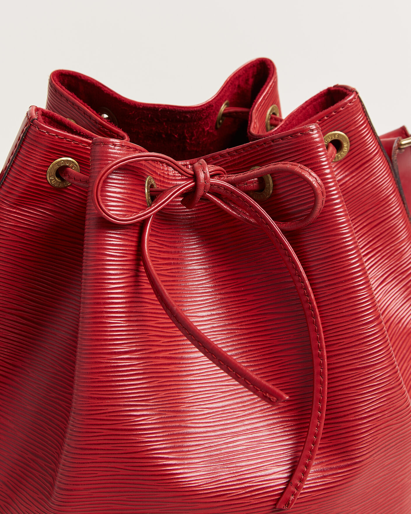 Herre | Pre-Owned & Vintage Bags | Louis Vuitton Pre-Owned | Noé Epi Leather Red