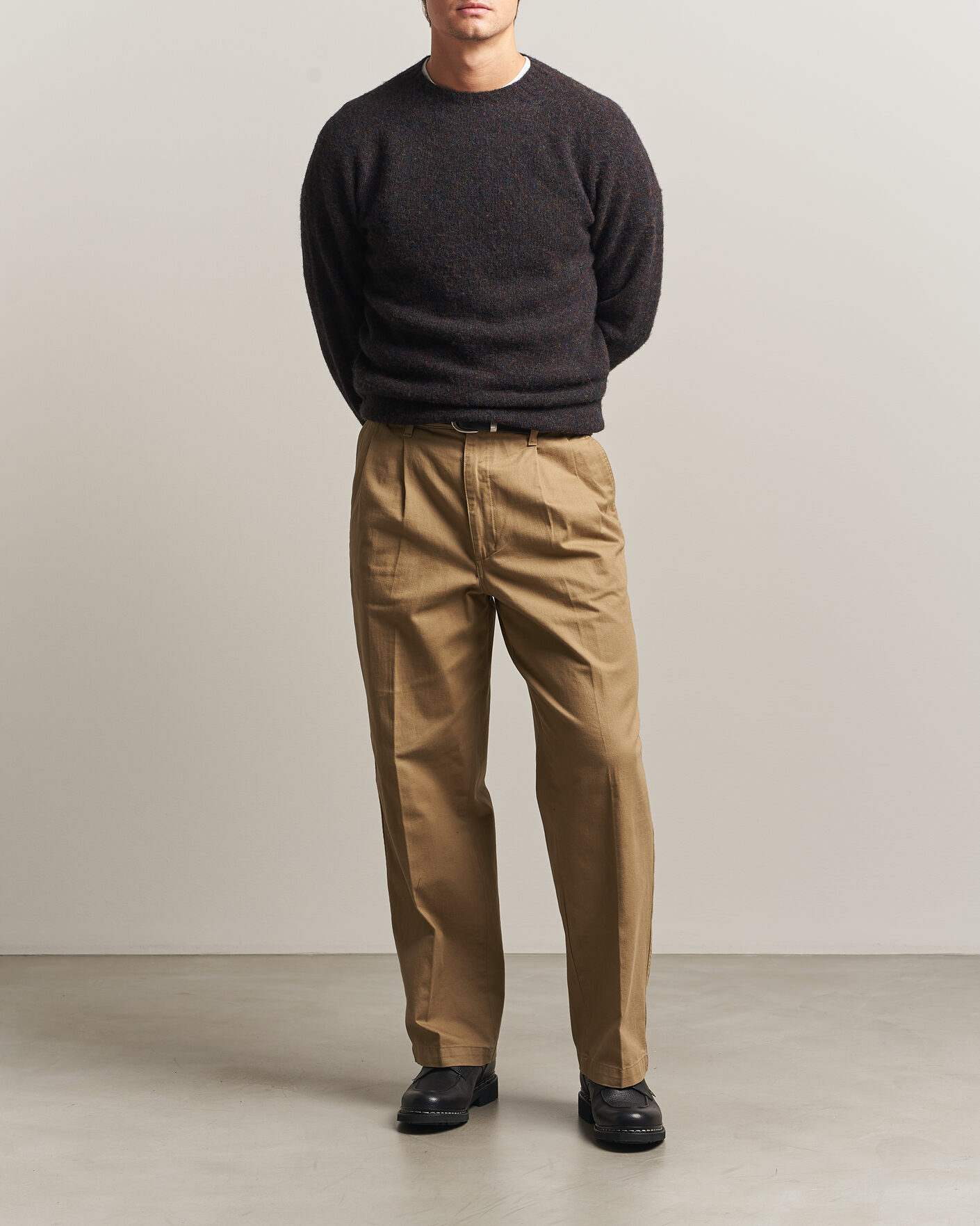 Herre | Trøjer | Harley Of Scotland | Brushed Supersoft Lambswool Crewneck Volcano