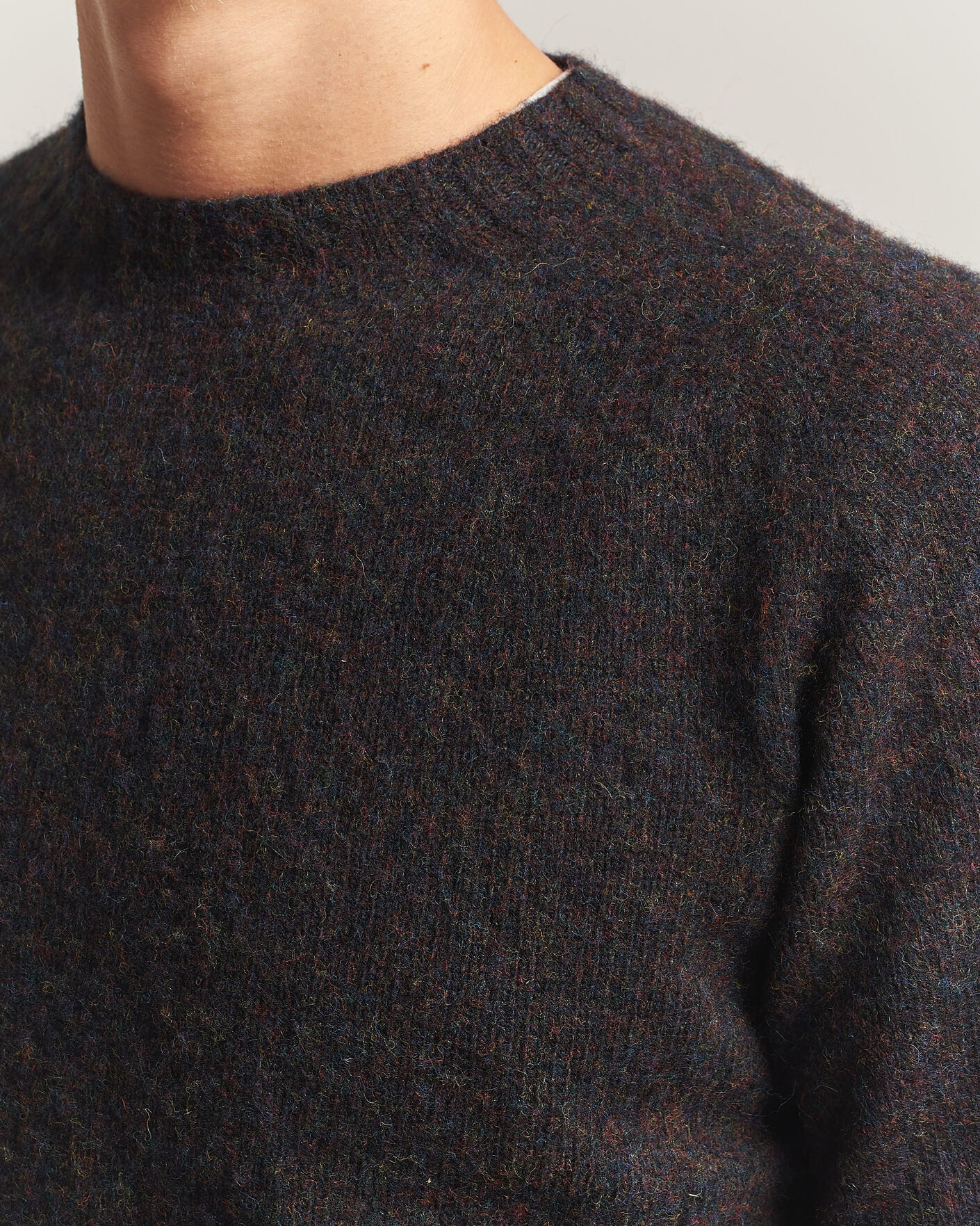 Herre | Trøjer | Harley Of Scotland | Brushed Supersoft Lambswool Crewneck Volcano