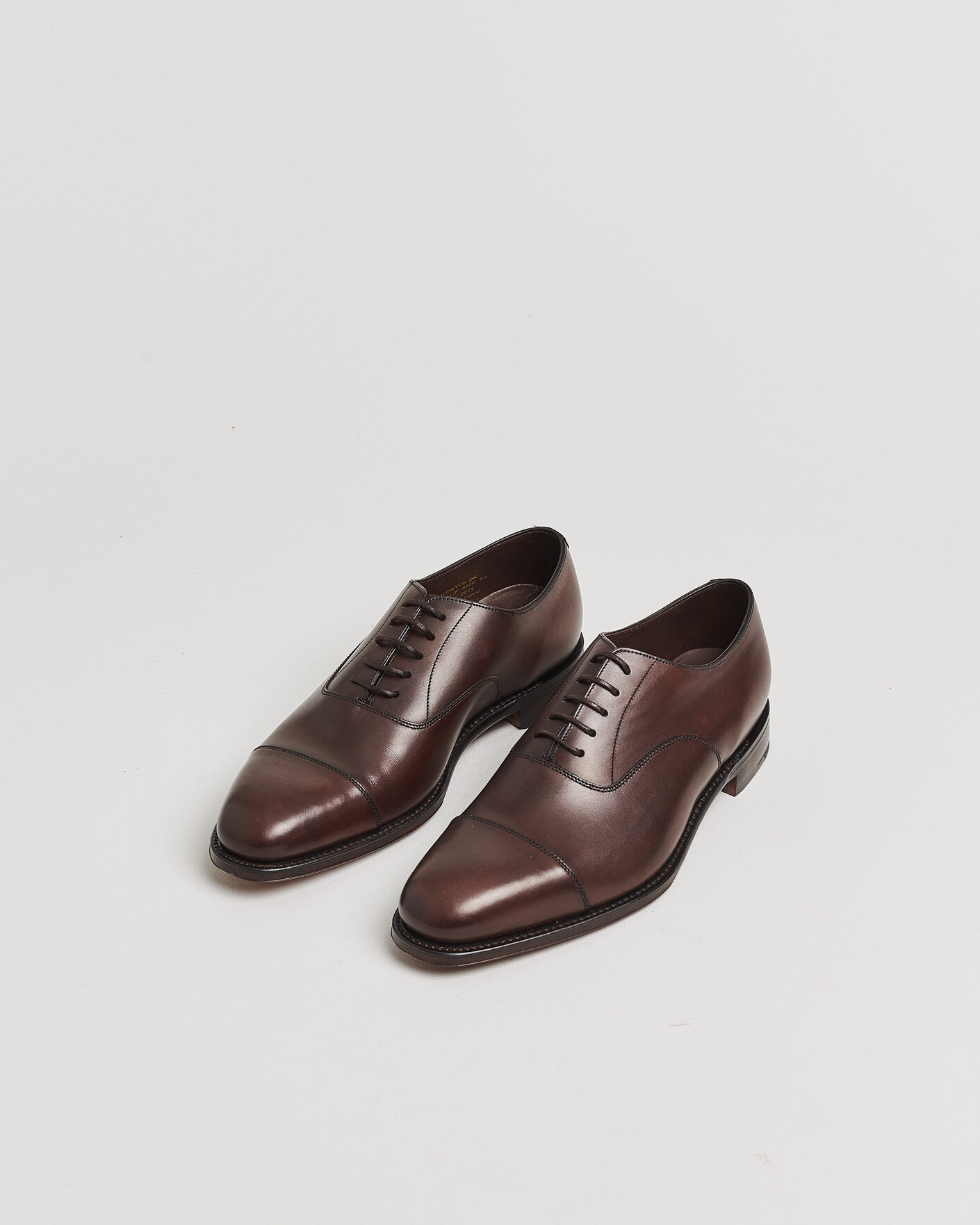 Herre | Pre-owned Randsyede sko | Pre-owned | Loake 1880 Aldwych Oxford Dark Brown Calf UK9,5 - EU43,5