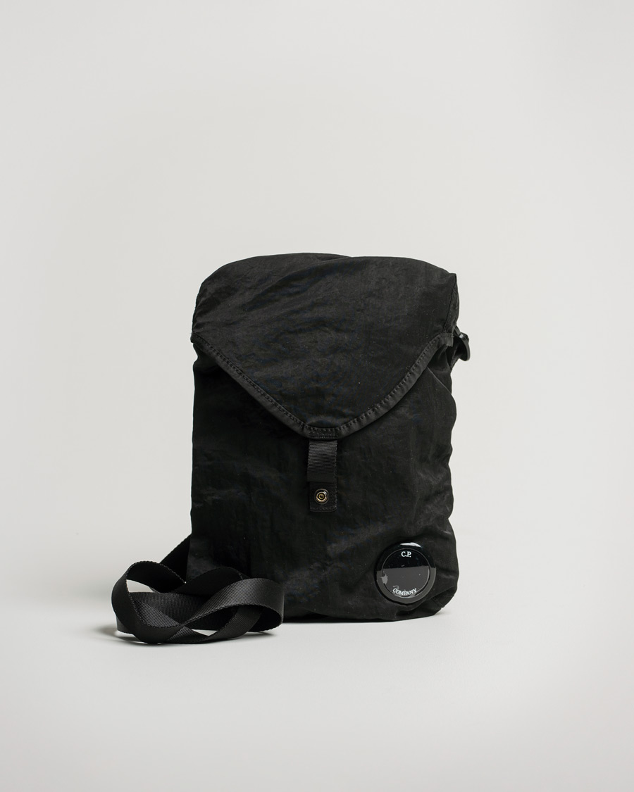 Herre | C.P. Company Nylon B Shoulder Bag Black | Pre-owned | C.P. Company Nylon B Shoulder Bag Black
