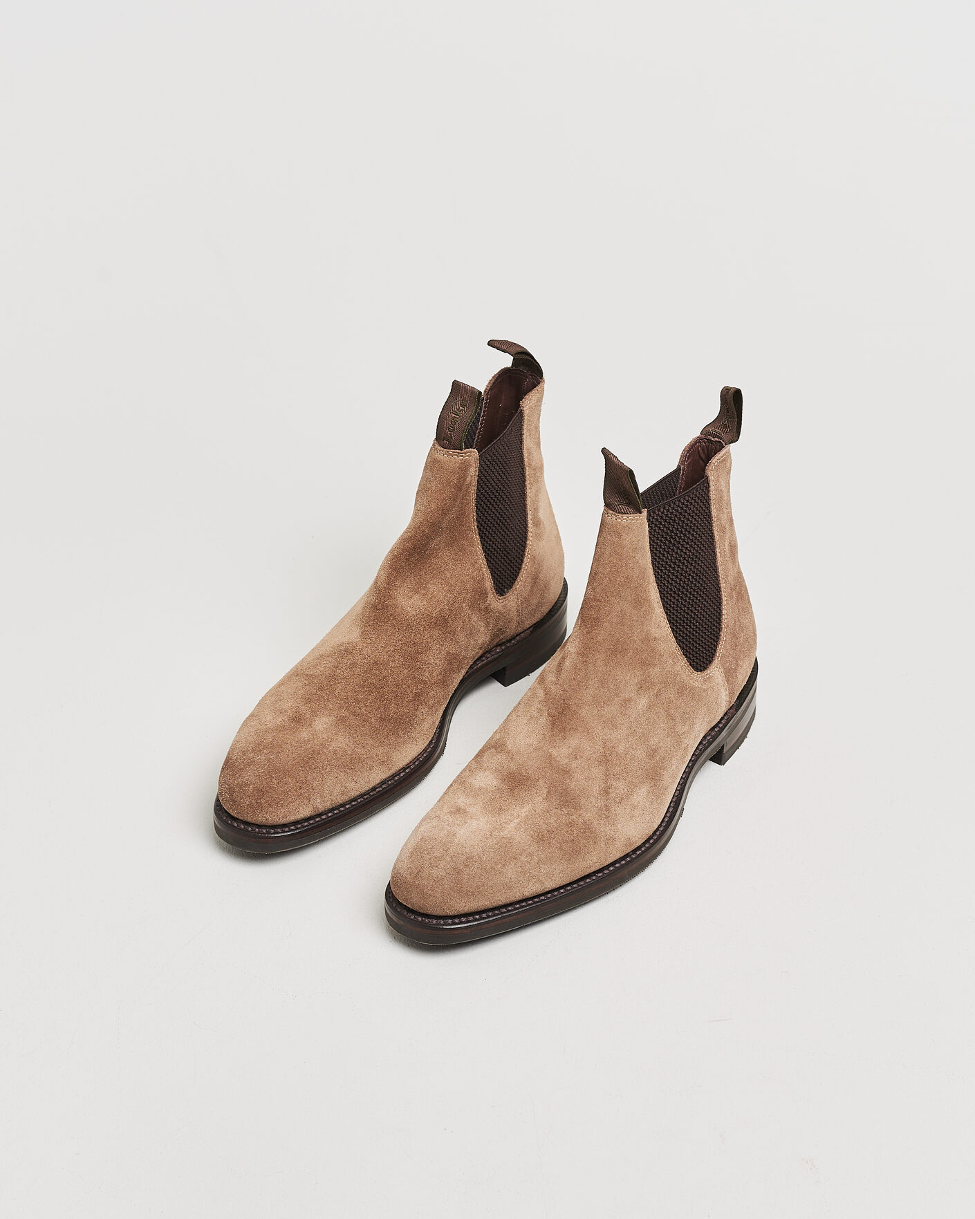 Herre | Pre-owned Randsyede sko | Pre-owned | Loake 1880 Emsworth Chelsea Boot Flint Suede UK9 - EU43