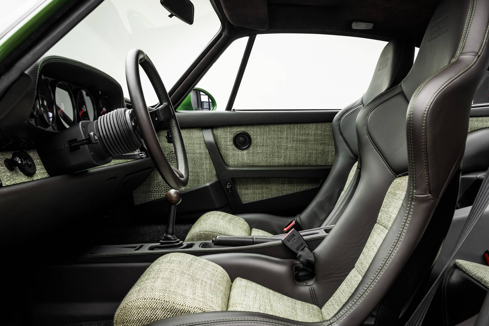 Herre | | Pre-Owned & Vintage Cars | Porsche 911 Carrera 4 “Redrum” ***SOLD***