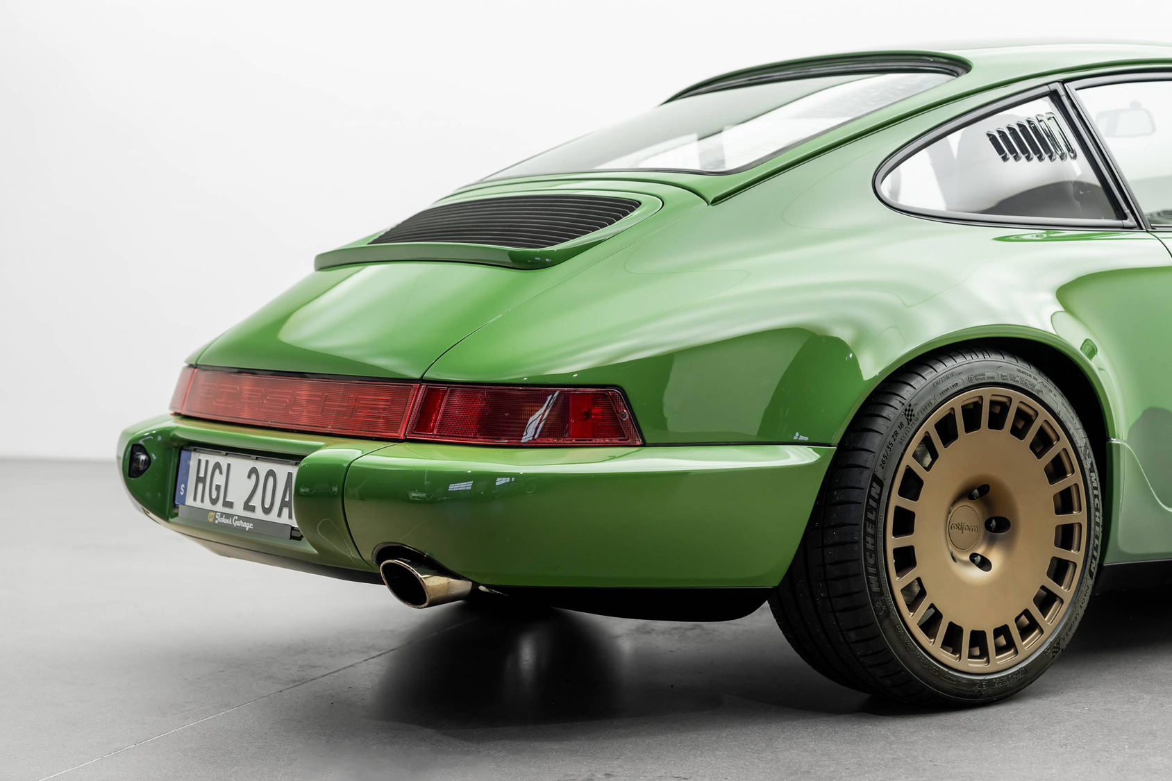 Herre | | Pre-Owned & Vintage Cars | Porsche 911 Carrera 4 “Redrum” ***SOLD***