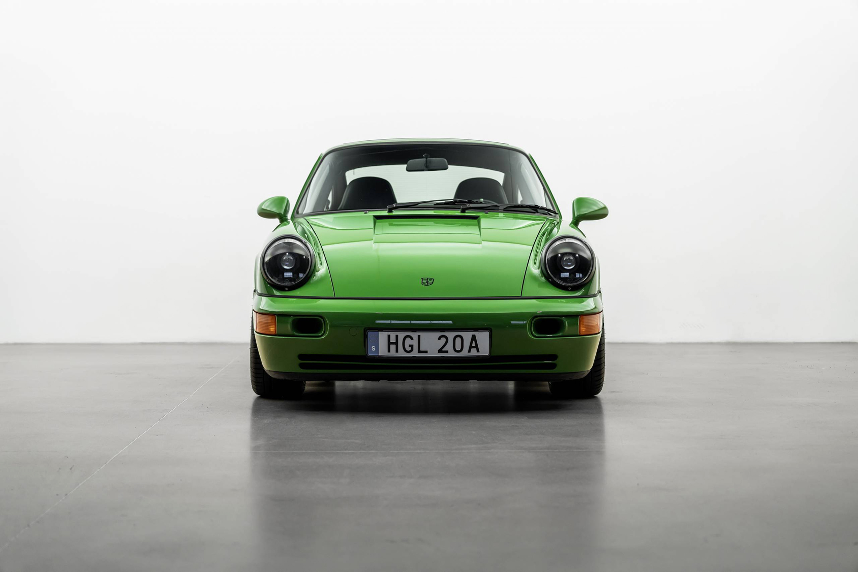 Herre | | Pre-Owned & Vintage Cars | Porsche 911 Carrera 4 “Redrum” ***SOLD***