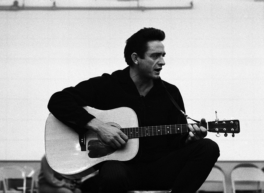 Johnny Cash - the man in black