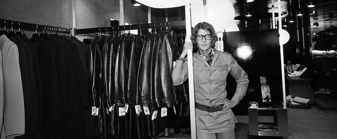 Et look vi husker: Yves Saint Laurent åbner sin første butik i London