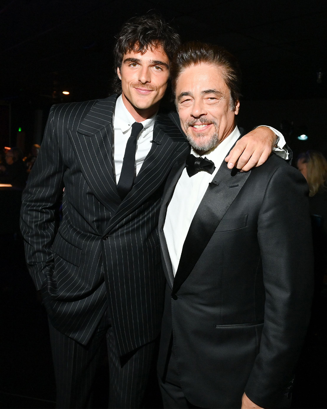 Jacob Elordi och Benicio del Toro 